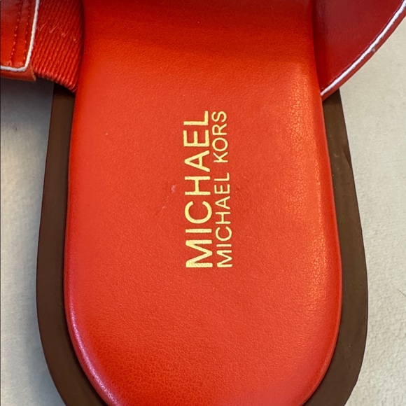 NWOT! Michael Kors Carson Horsebit T Strap Leather Sandals, sz 9 - Picture 4 of 6